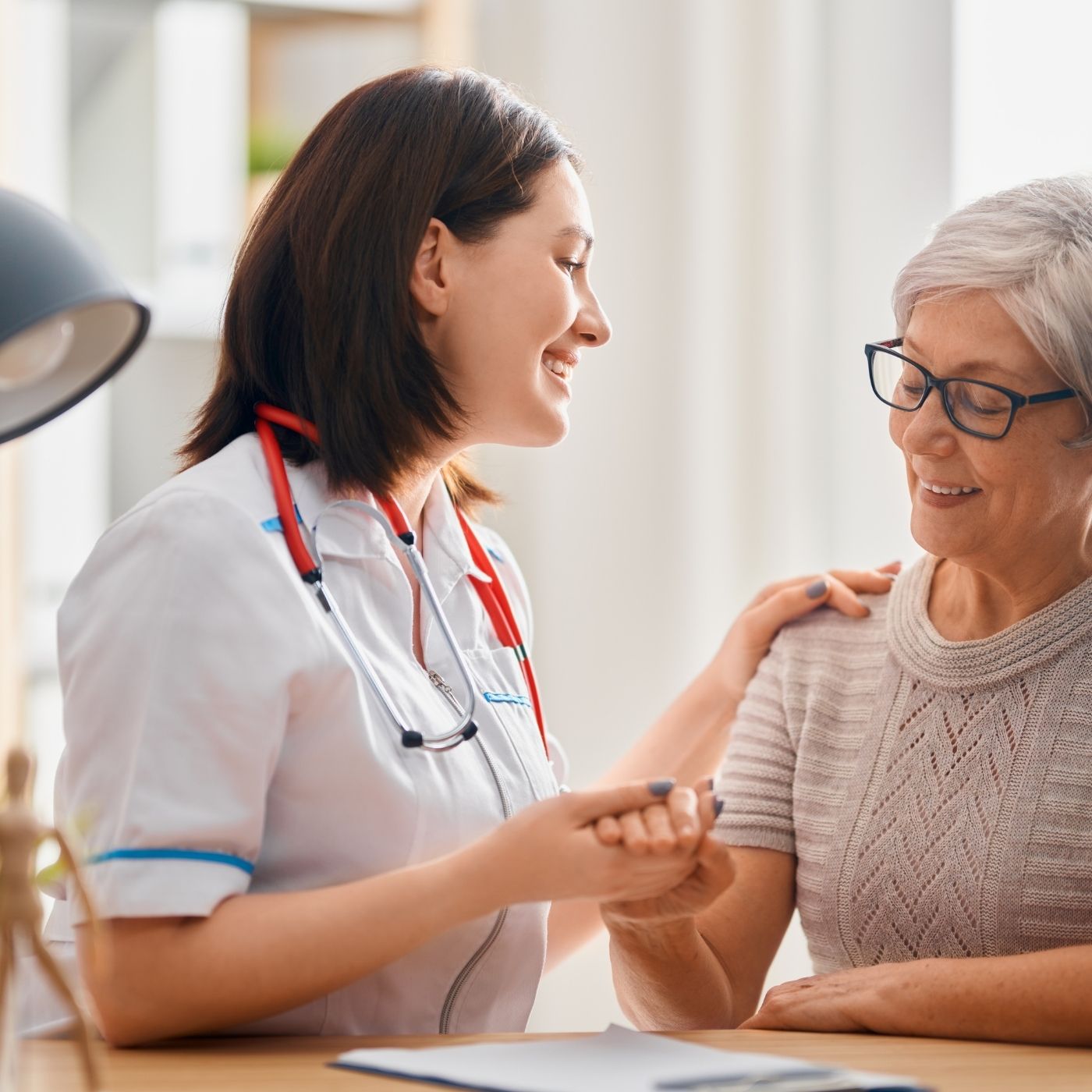 10 Funcionalidades do Feegow Clinic: Análise Completa